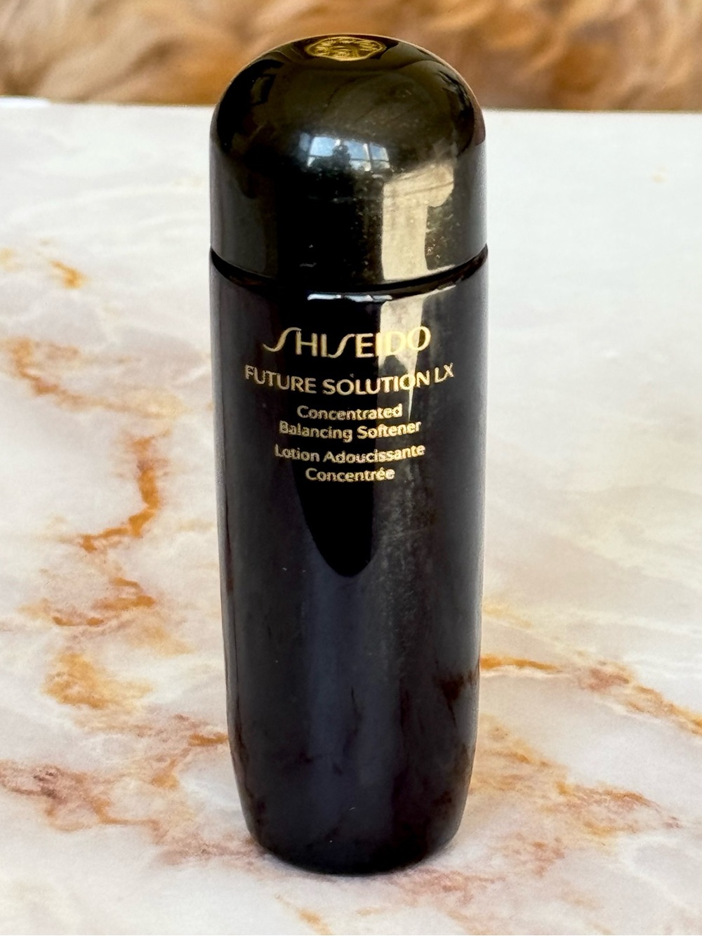 Shiseido Future Solution LX Concentrated Brightening Softener